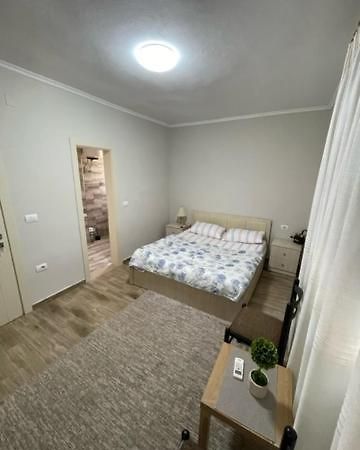 New Bazaar Rooms Tirana Extérieur photo