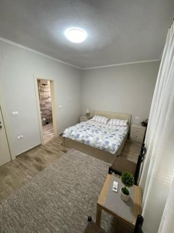 New Bazaar Rooms Tirana Extérieur photo